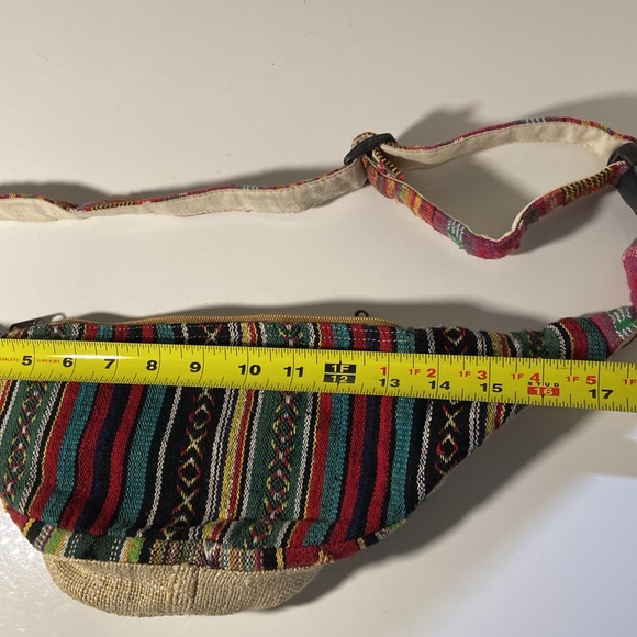 Pure Hemp Fanny Pack Made in Nepal - Picture 9 of 10